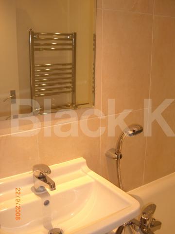 			MUST SEE!, 2 Bedroom, 1 bath, 1 reception Flat			 Loraine Road, Holloway